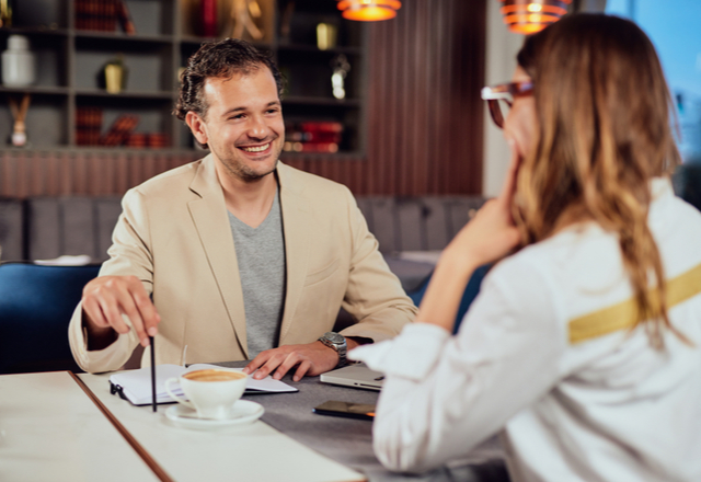 さりげなさが大事！女性が見惚れる「イケメン仕草」とは