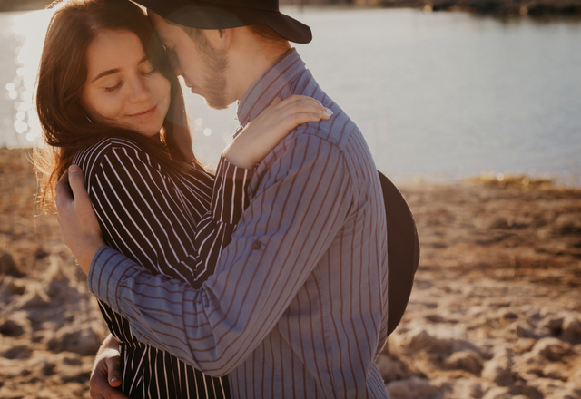 今すぐシたい…♡男性が「キスしたいと思う瞬間」とは