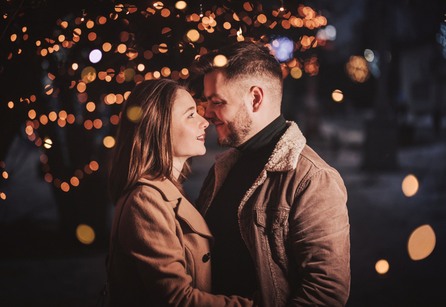 女性が「ギュッと抱きしめてほしい」と思う瞬間って？