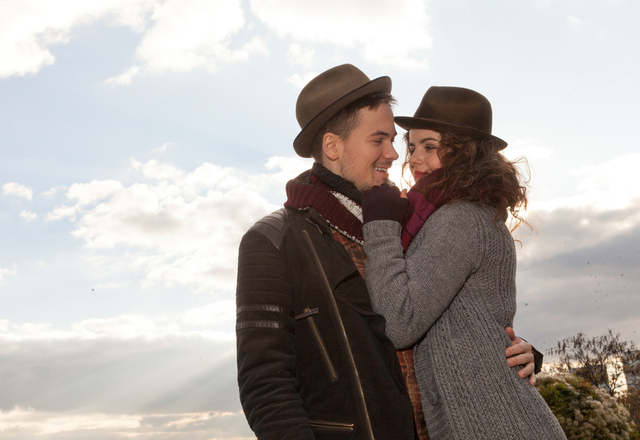 コレされたら最高！女性のドキドキが止まらない「ハグの仕方」4選