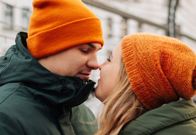 何度もせがまれちゃう！？彼女を「気持ちよくさせるキス」の仕方