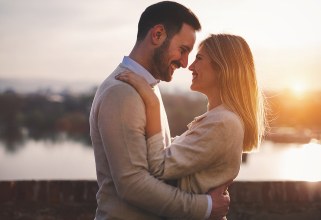 フェロモン感じる…♡女性が惚れる「色気のある男性」になる方法